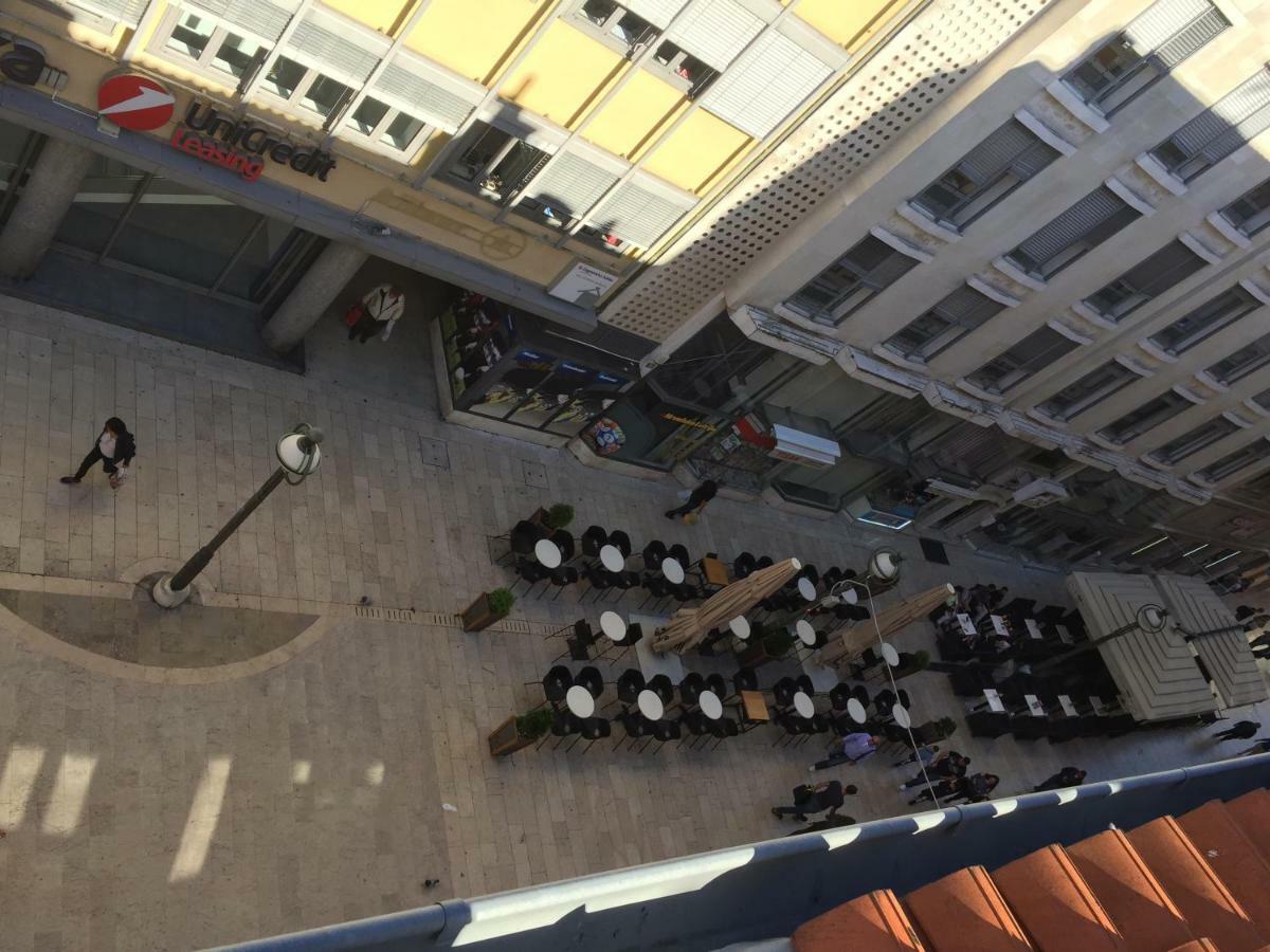Charming Rijeka City Center Apartment Renee エクステリア 写真